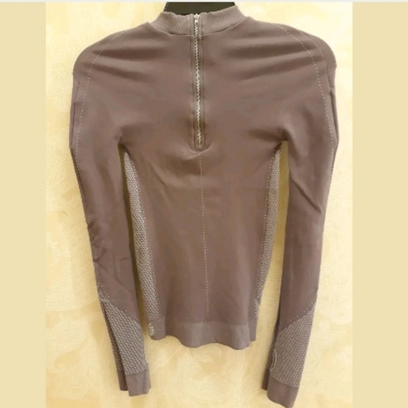 Free People Honeycomb Pullover Zip Top Thumbholes - Picture 5 of 8